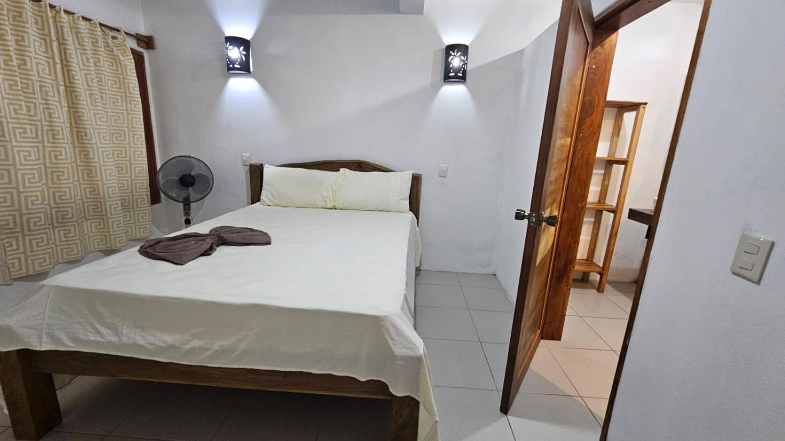 Hotel Restaurante Los Cocos Санта-Крус Экстерьер фото