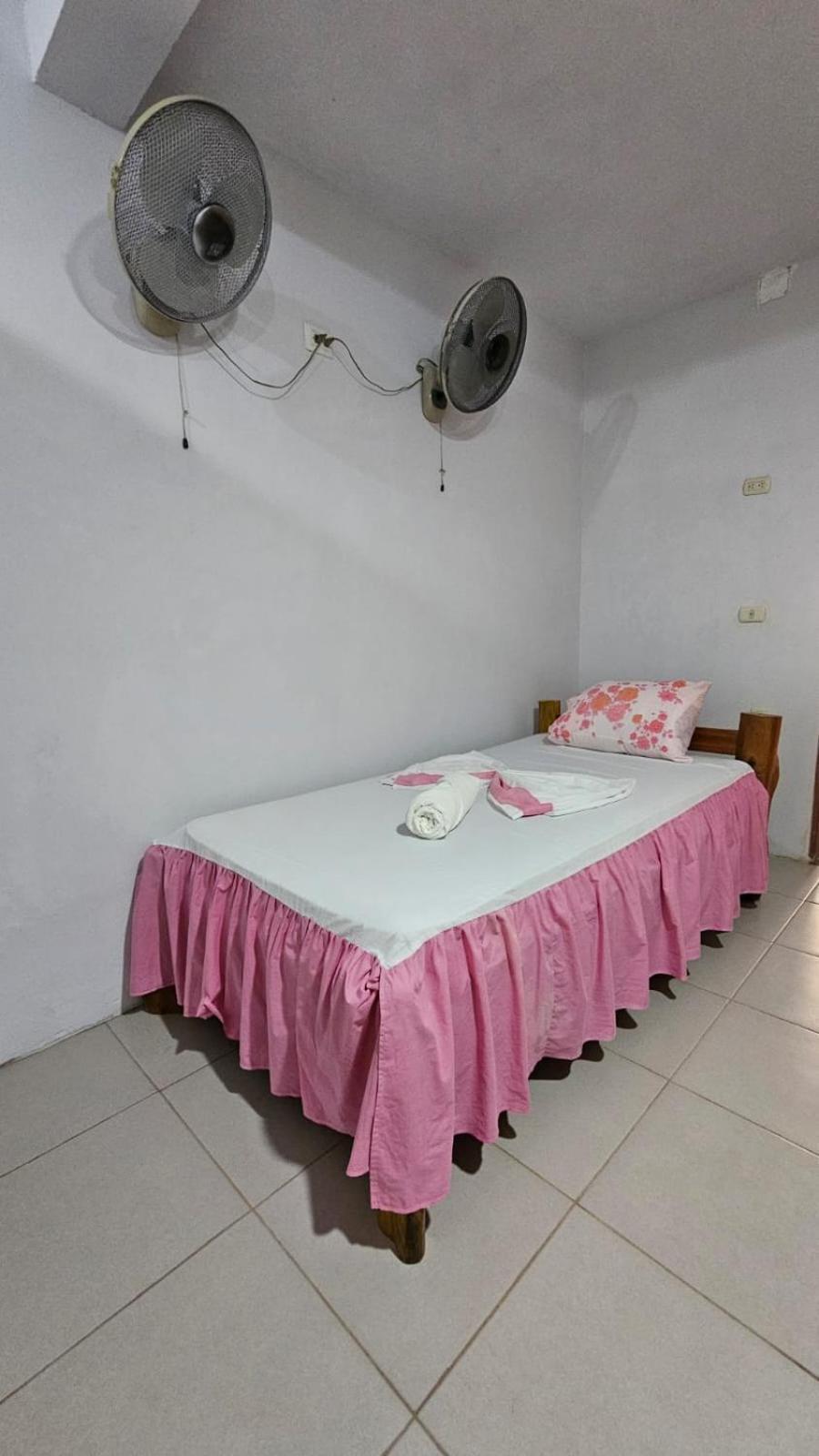 Hotel Restaurante Los Cocos Санта-Крус Экстерьер фото