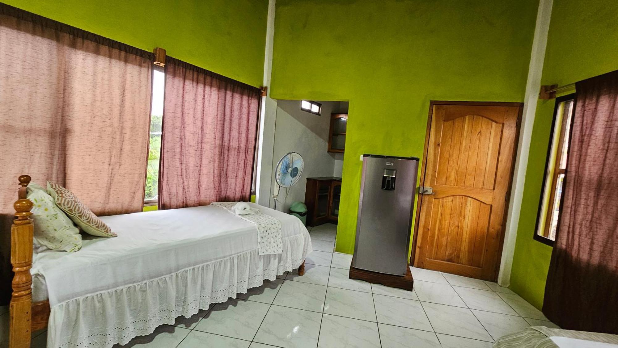 Hotel Restaurante Los Cocos Санта-Крус Экстерьер фото