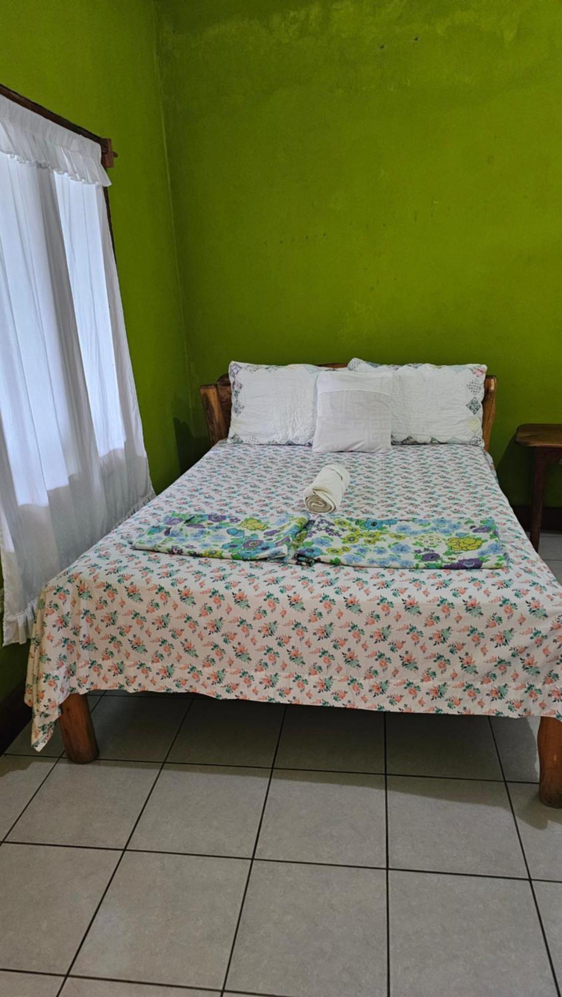 Hotel Restaurante Los Cocos Санта-Крус Экстерьер фото